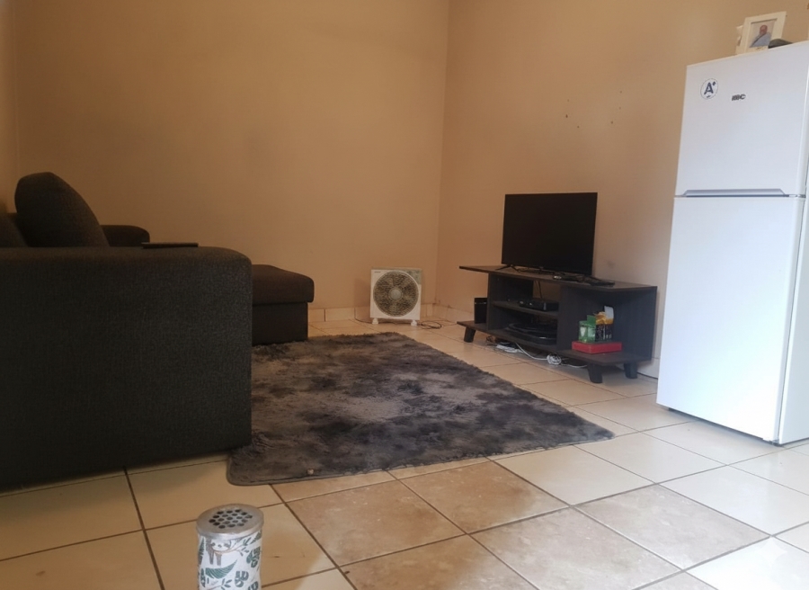 1 Bedroom Property for Sale in Rustenburg Central North West